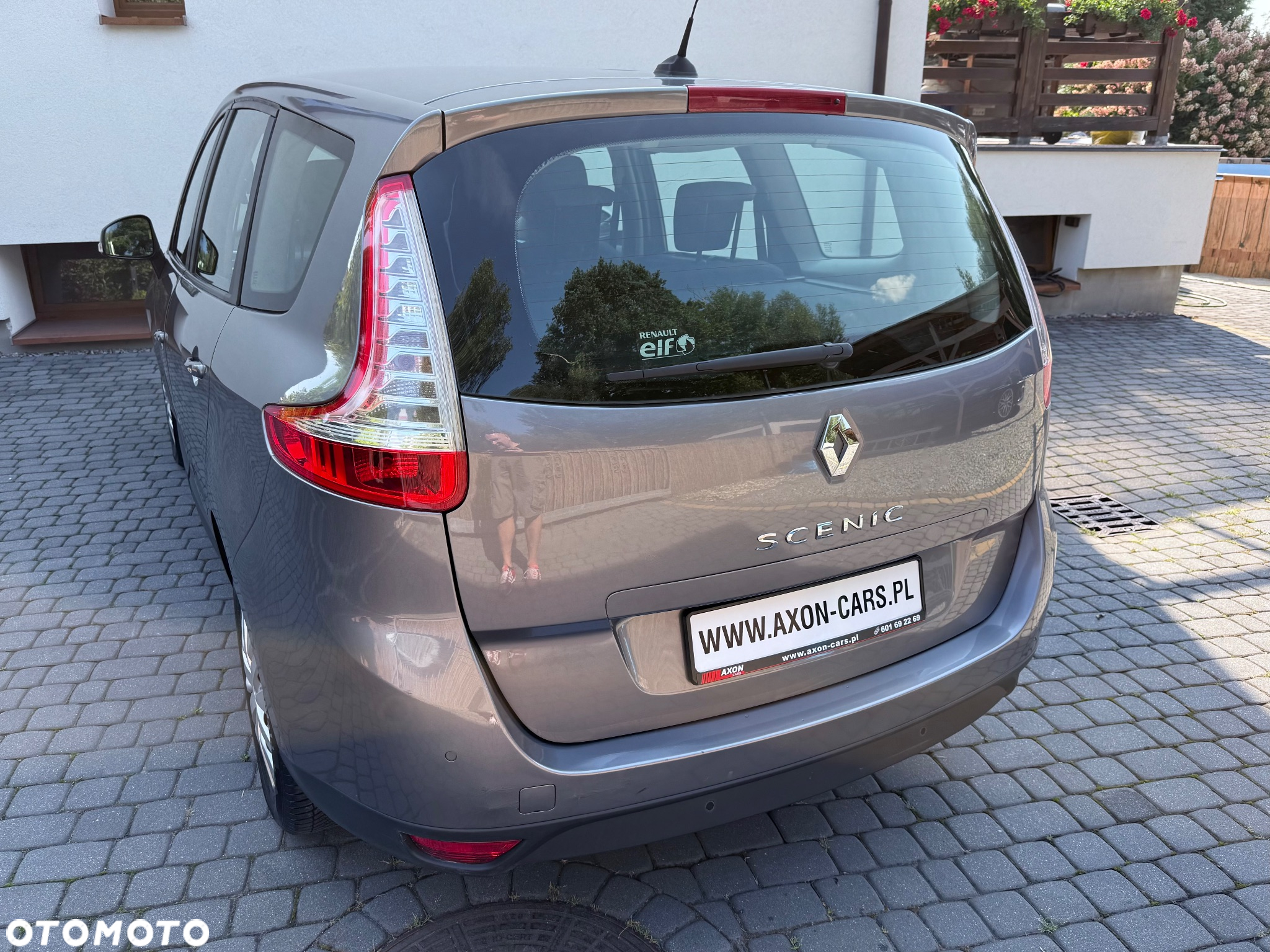 Renault Grand Scenic 1.6 16V 110 Paris - 12