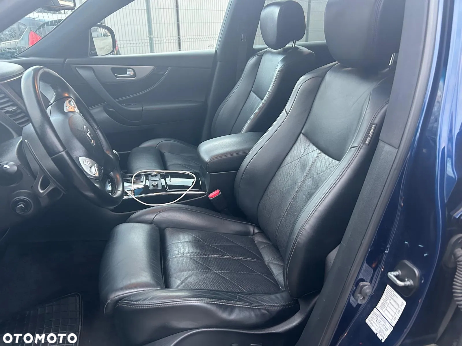 Infiniti QX70 3.0d S Premium - 14