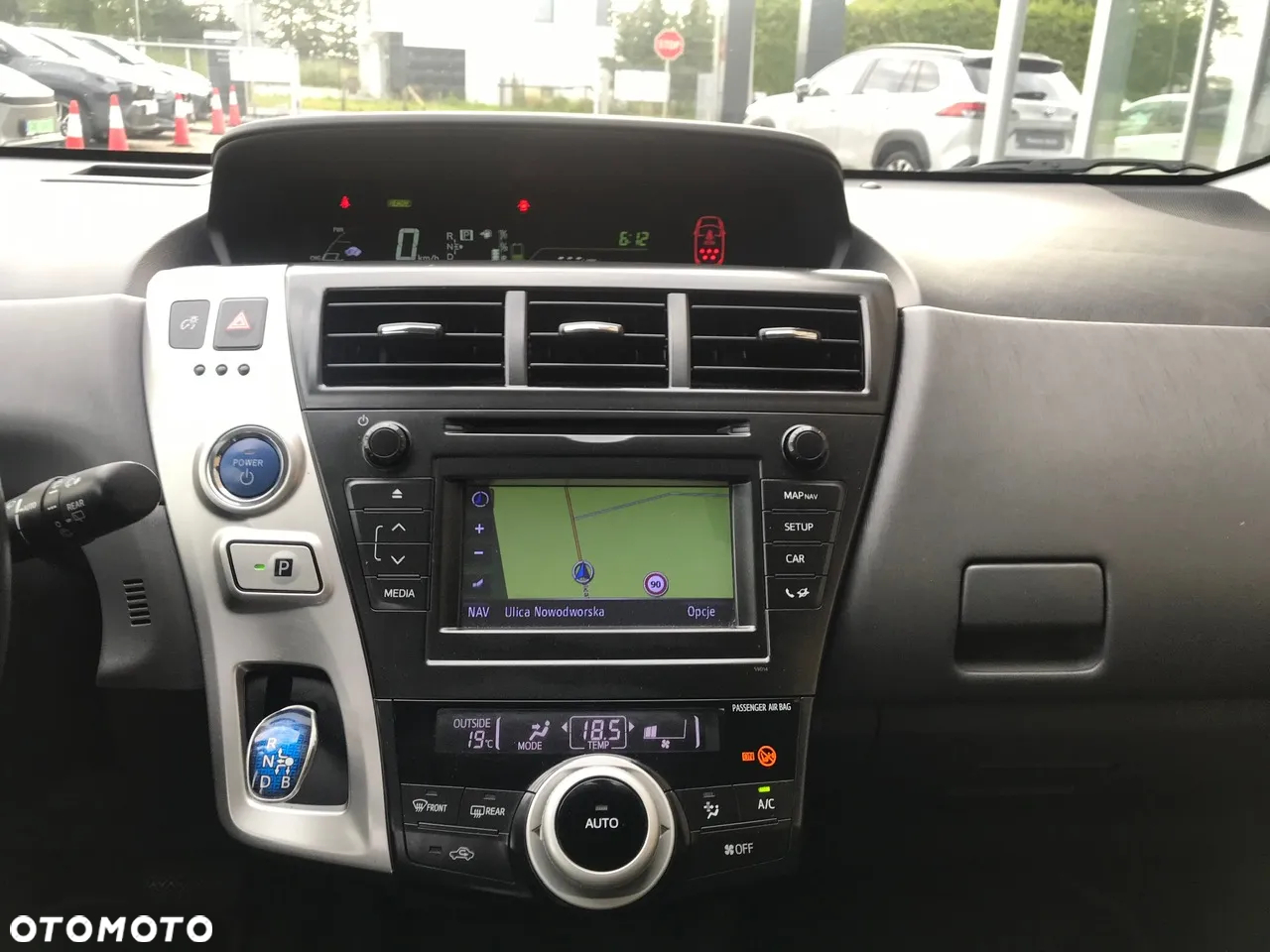 Toyota Prius+ 1.8 HSD Premium - 31