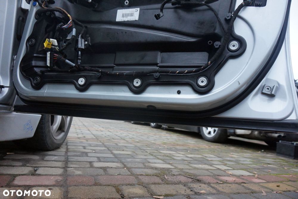 DRZWI PRZEDNIE PRAWE 7 IV E65 354  SREBRNY TITANSILBER BMW 2001-2005 - 9