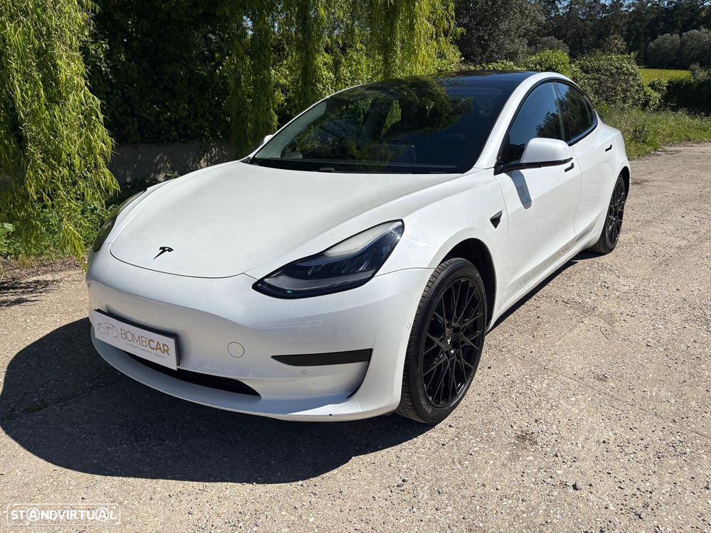 Tesla Model 3 Standard Range Plus RWD - 1