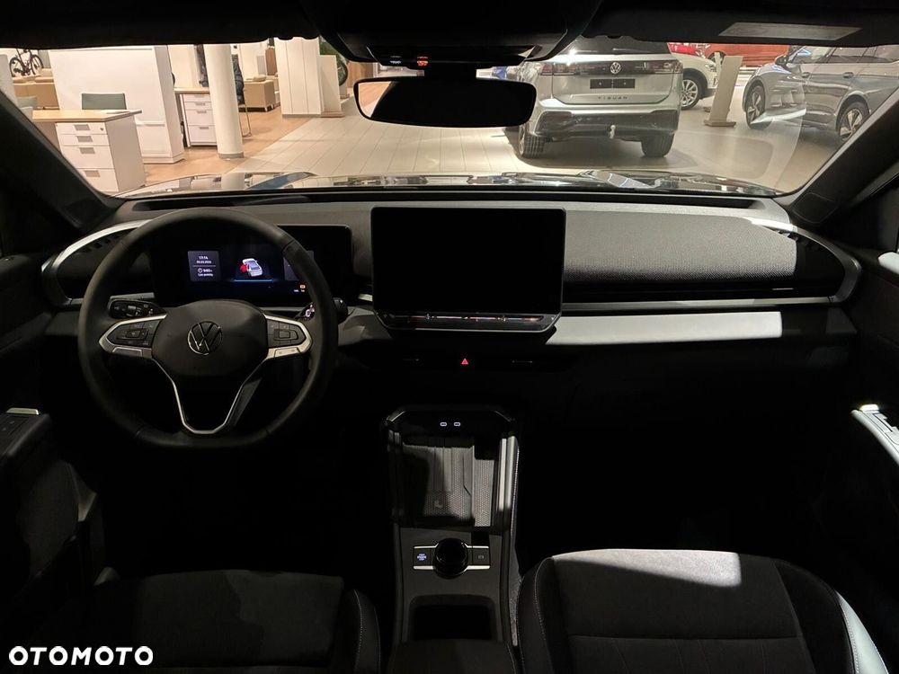 Volkswagen T-Roc - 5