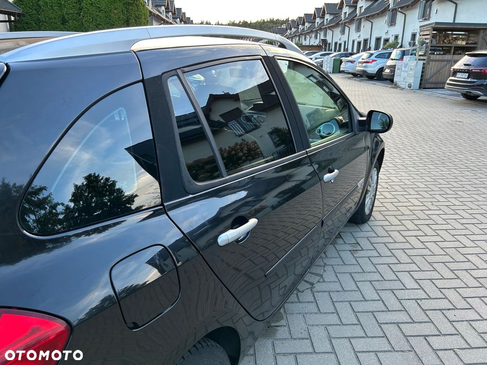 Renault Clio 1.2 16V 75 Dynamique - 18