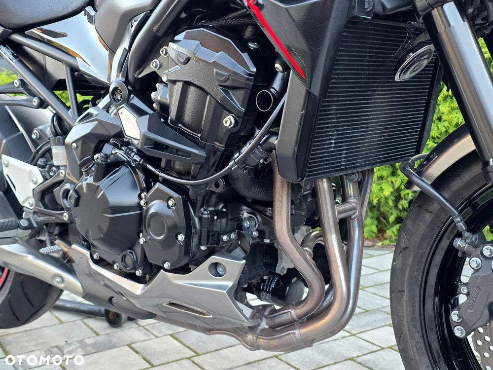 Kawasaki Z 900 - 8