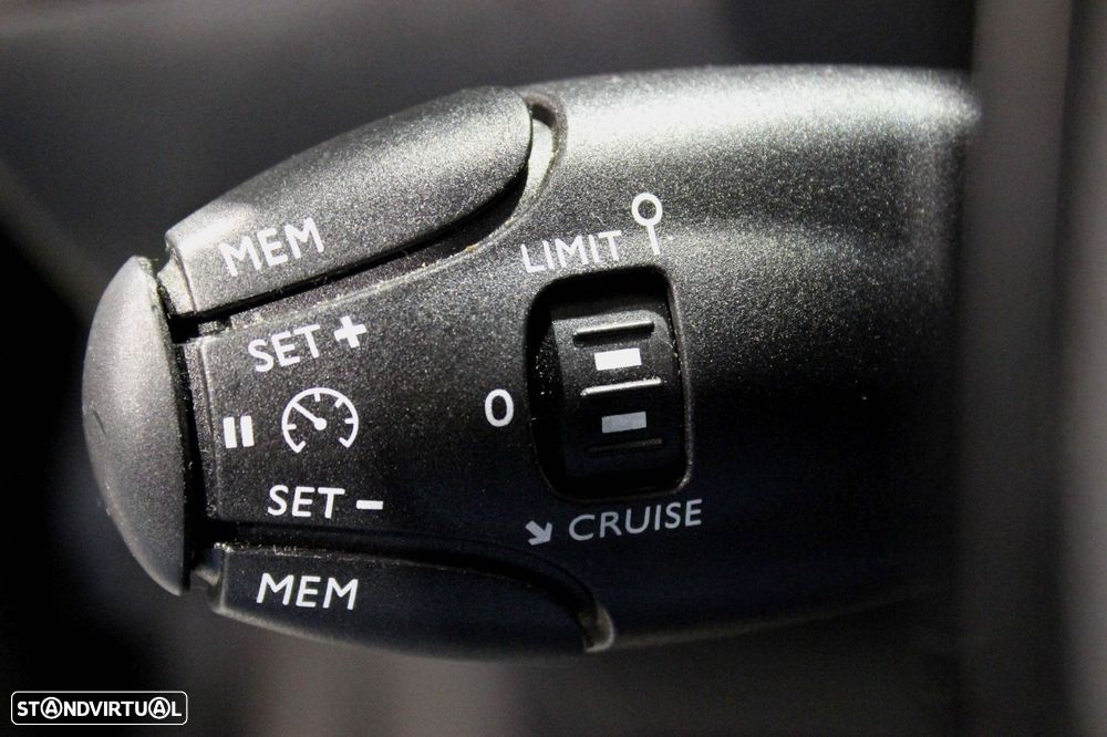 Peugeot 208 1.2 PureTech Active Pack - 15