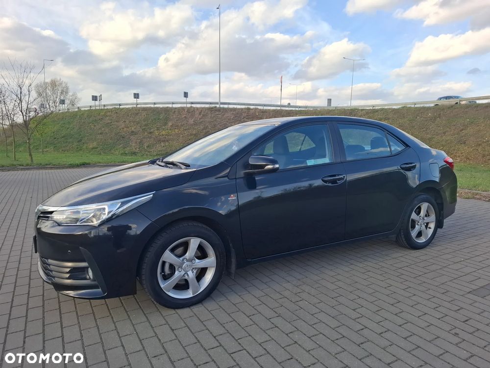 Toyota Corolla - 5