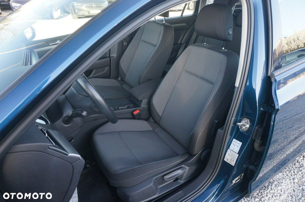 Volkswagen Passat Variant 2.0 TDI EVO Essence - 22