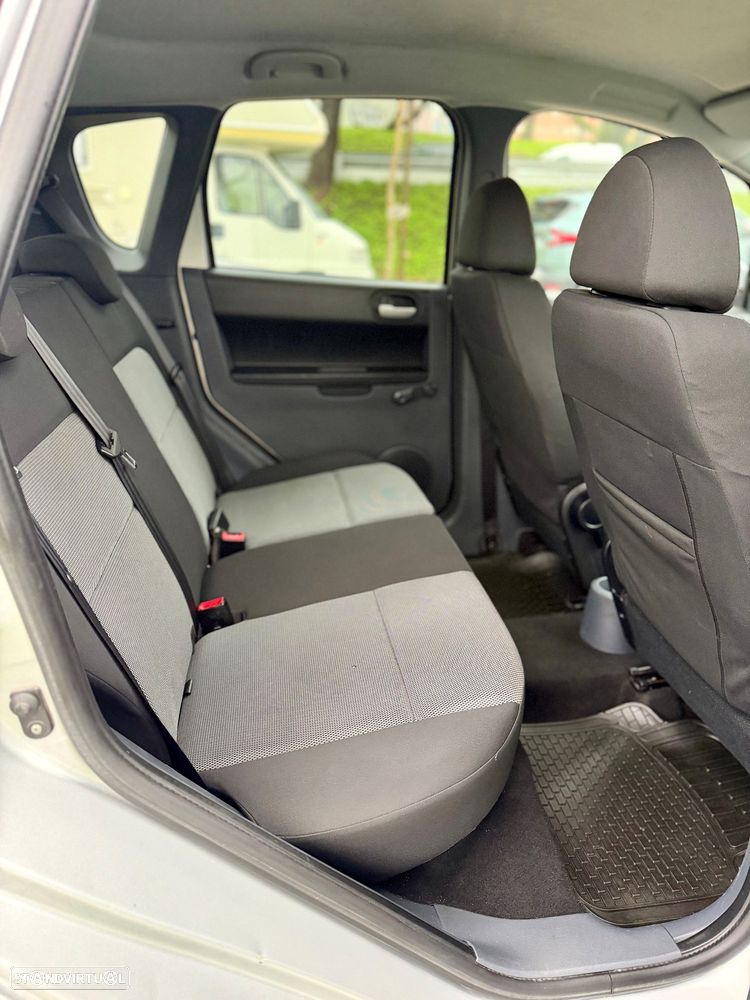 Mitsubishi Colt - 13