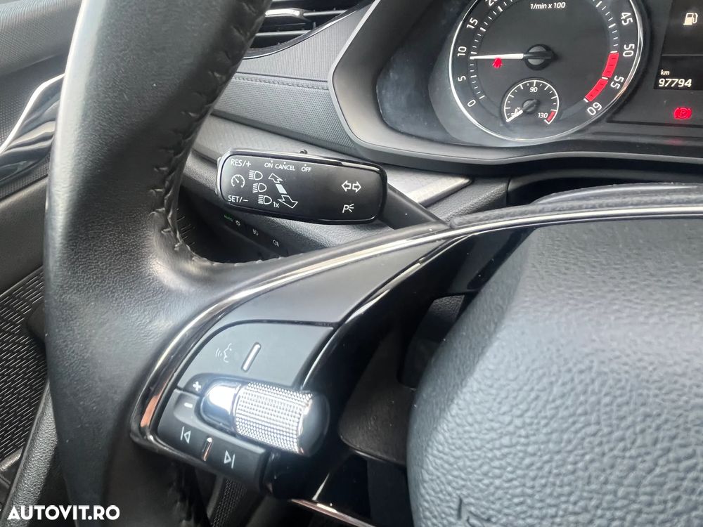 Skoda Octavia 2.0 TDI Ambition - 17