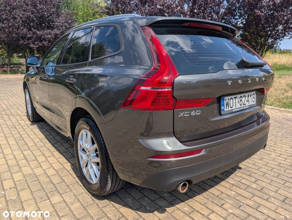 Volvo XC 60 T5 GPF AWD Momentum - 5