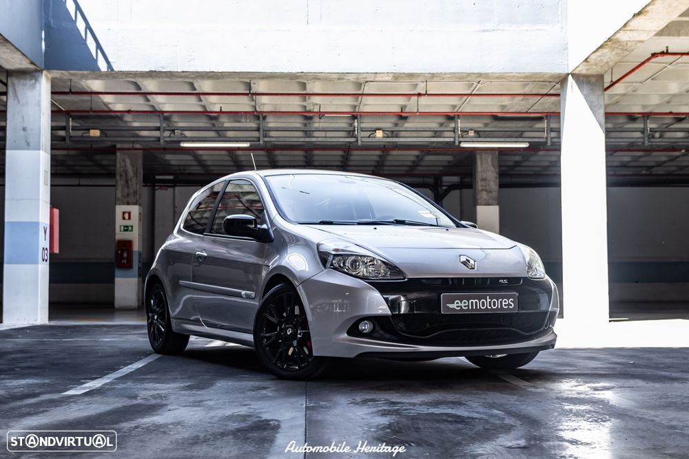 Renault Clio 2.0 16V RS - 5