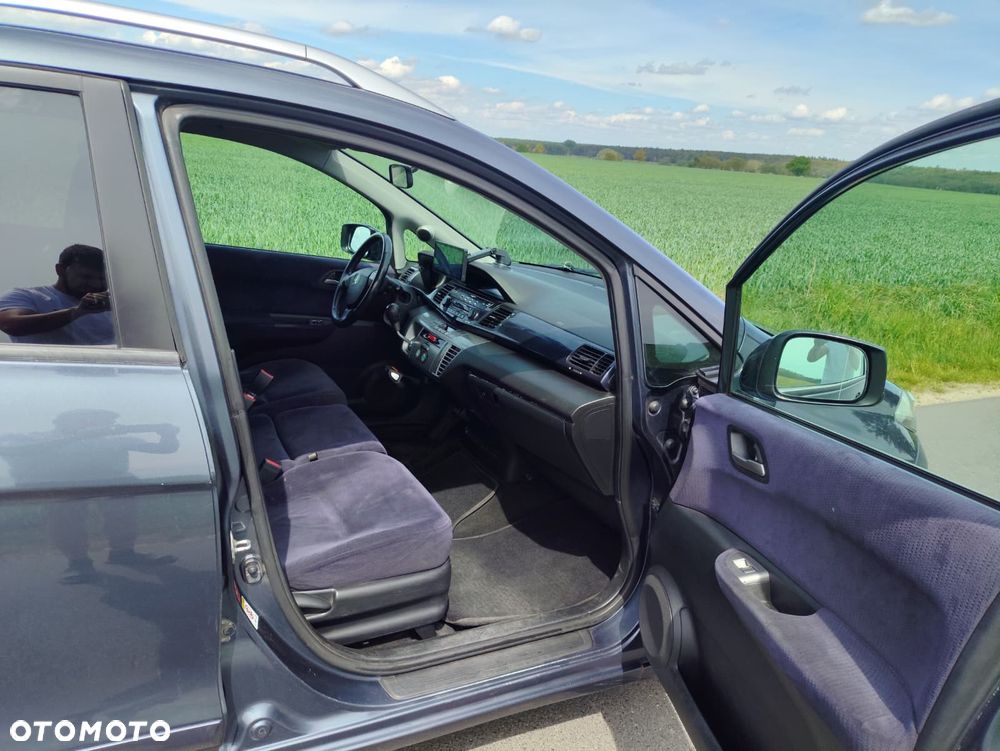 Honda FR-V 2.2 i-CTDi Comfort - 9