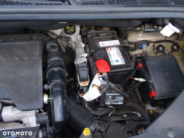 Toyota Proace City Verso 1.2 D-4T Family - 14