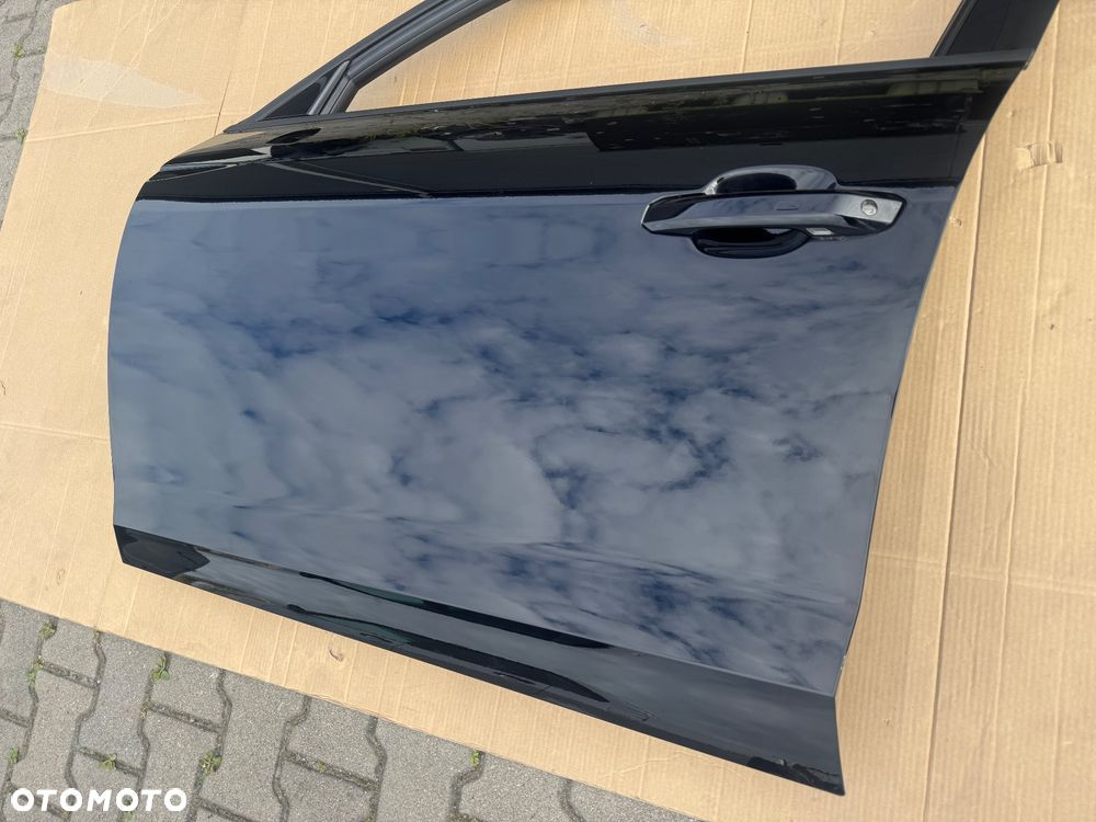 Audi A4 B9 lift drzwi przód lewe LY9B - 3