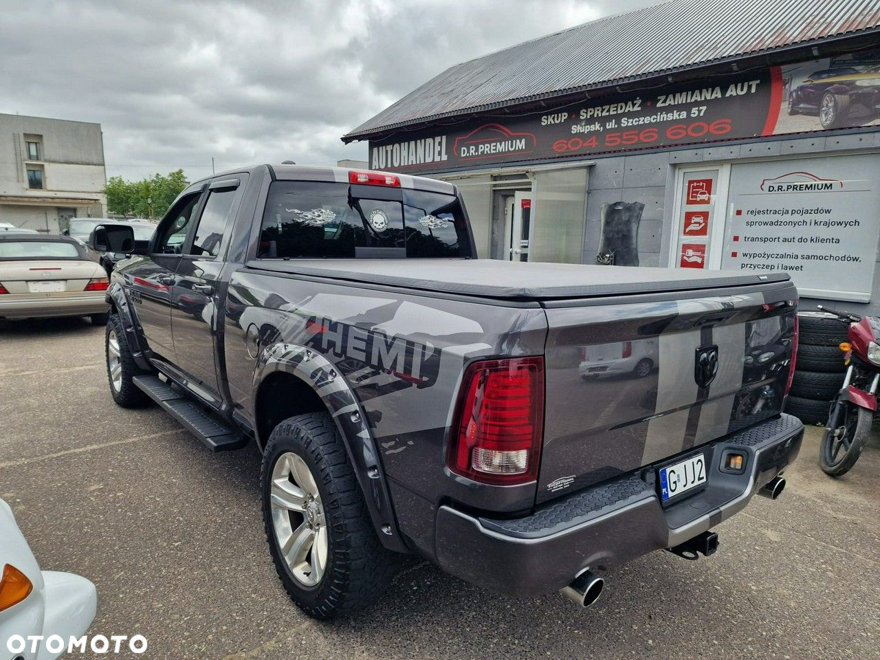Dodge RAM - 4