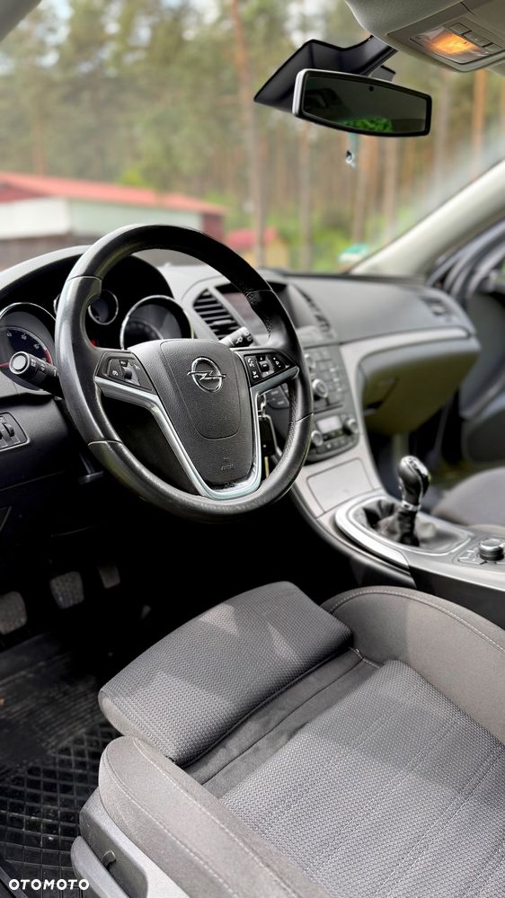 Opel Insignia 1.8 Sport - 17