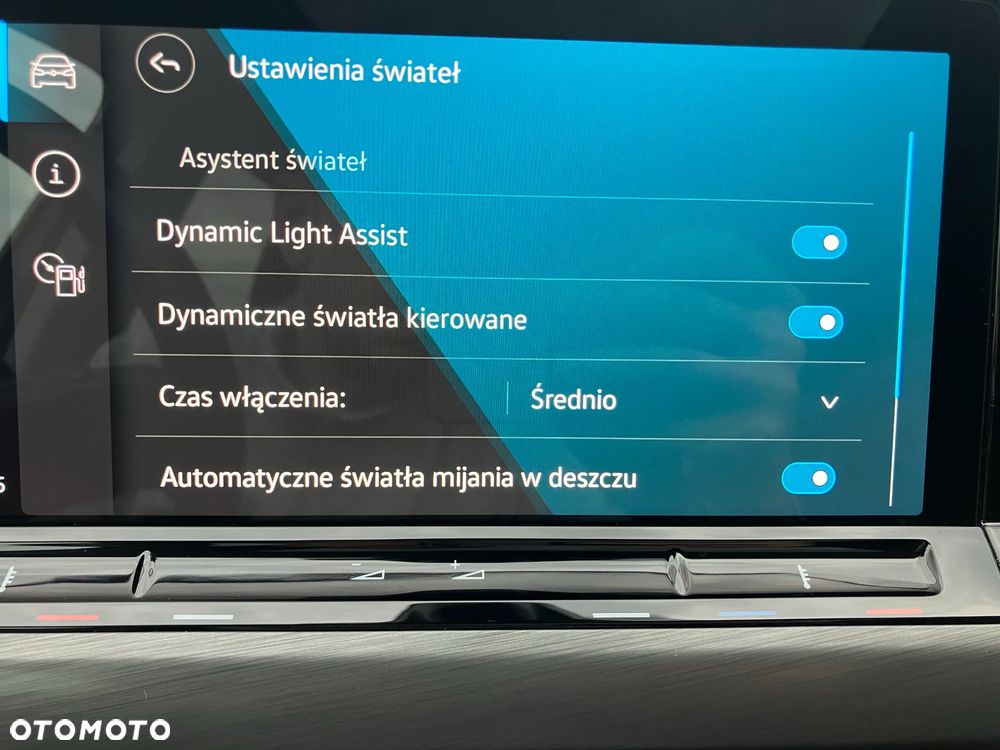 Volkswagen Golf 2.0 TDI SCR DSG Style - 32