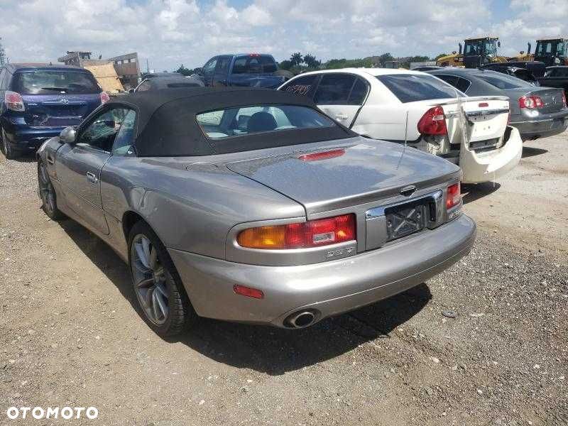 Części z Aston Martin DB7 Vantage 5.9L RWD z 2002 roku, wersja USA. - 3