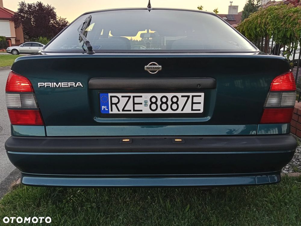 Nissan Primera 2.0 Ambiente - 10