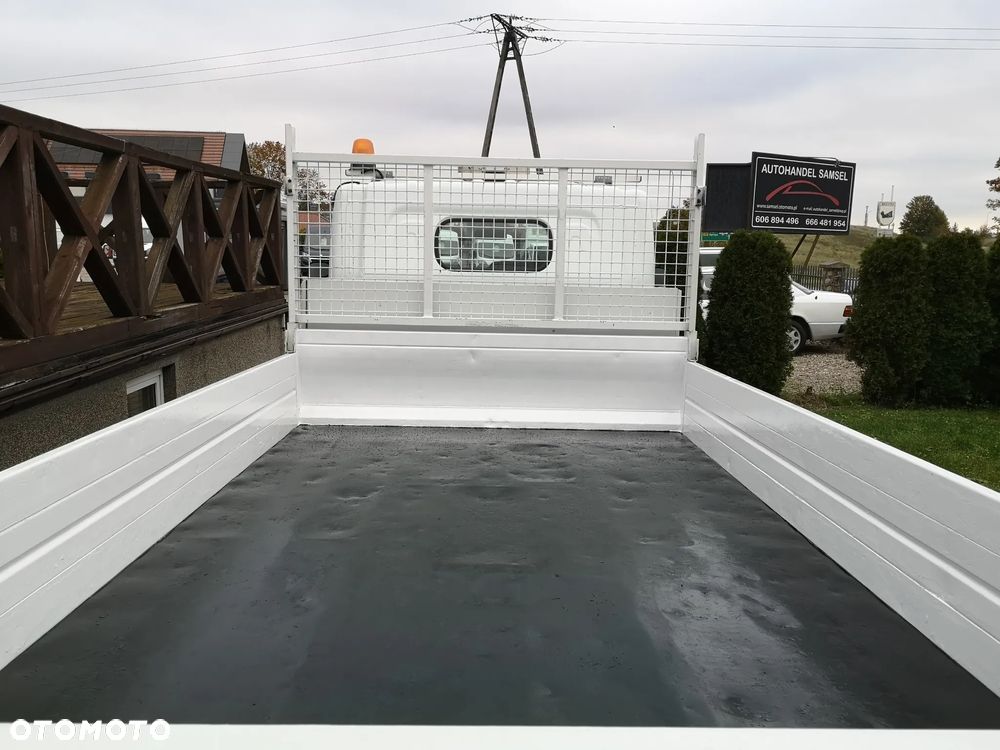 Renault Maxity 2.5dXi 130 - 28