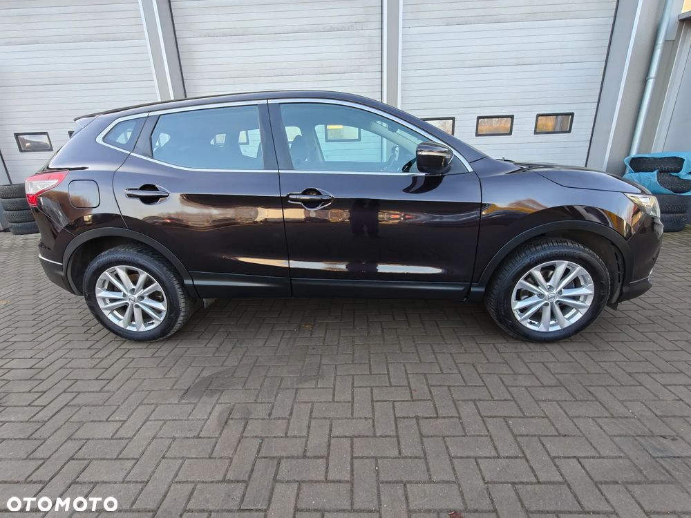 Nissan Qashqai 1.2 DIG-T Xtronic TEKNA - 4