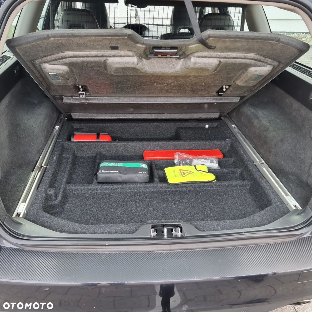 Volvo V70 - 28