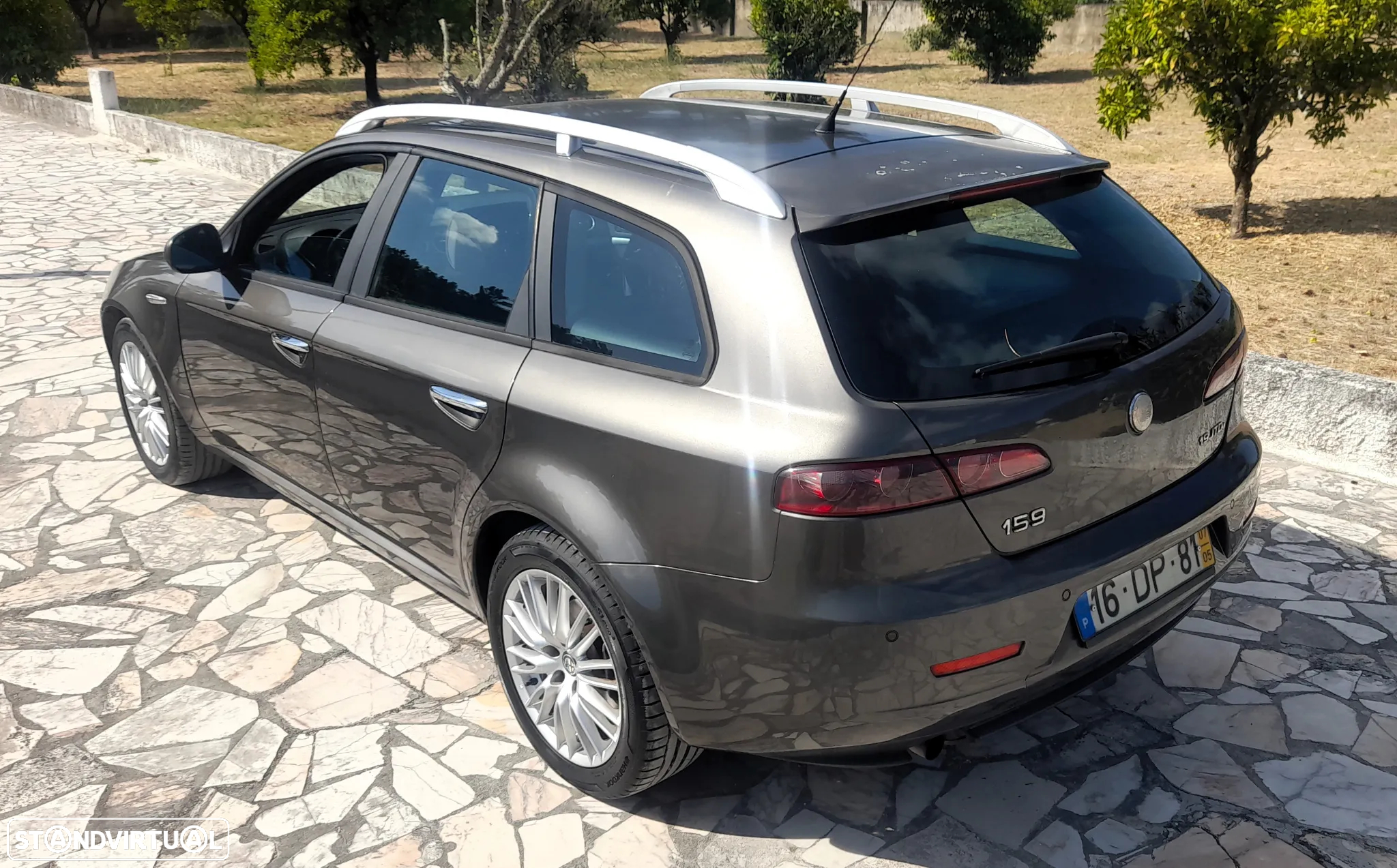 Alfa Romeo 159 Sportwagon 1.9 JTDm 16V Sportiva - 5