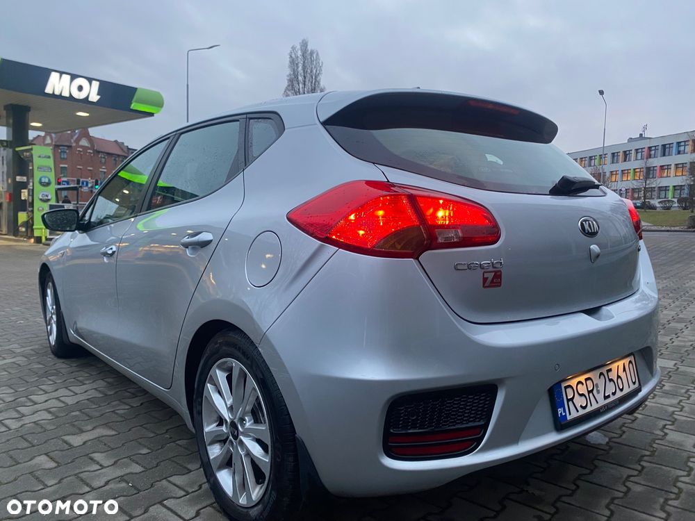 Kia Ceed 1.6 CRDi M - 5