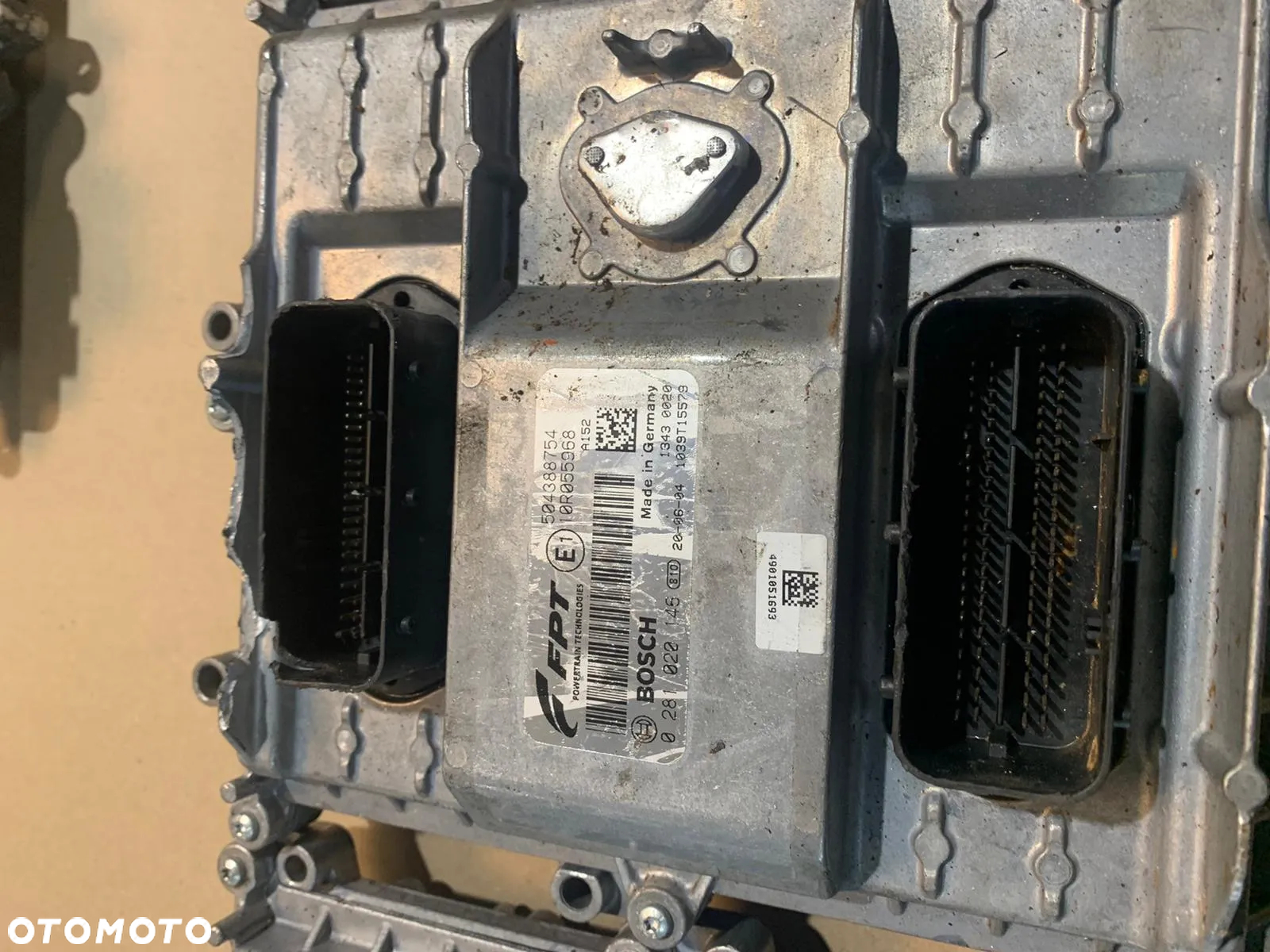 STEROWNIK  IVECO STRALIS EURO 6 KOMPUTER ECU 0281020146 0281020048   BOSH FPT - 3