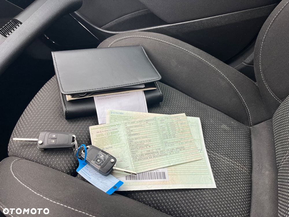 Opel Astra 1.4 Turbo Cosmo - 7