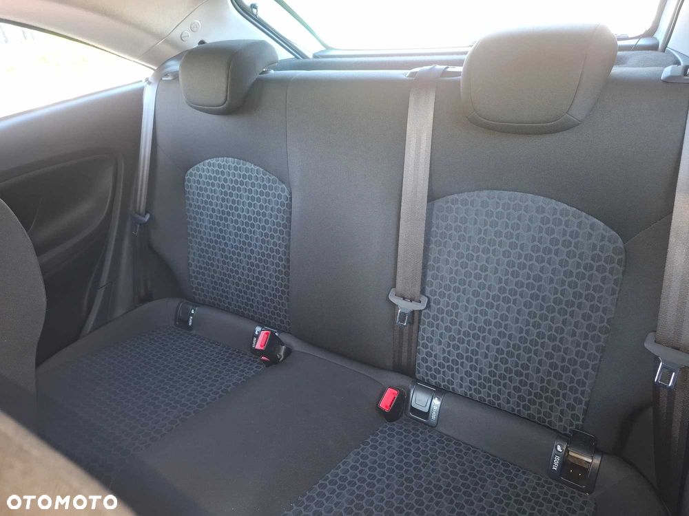 Opel Corsa - 7