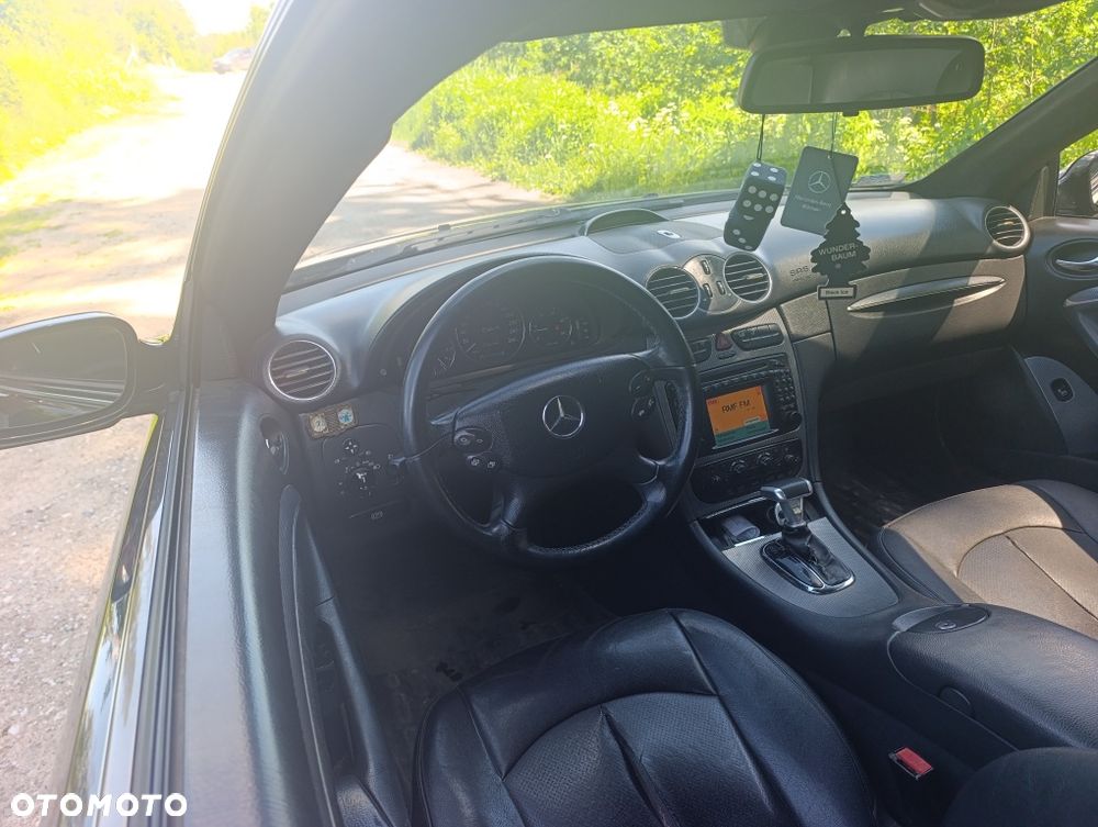 Mercedes-Benz CLK - 6