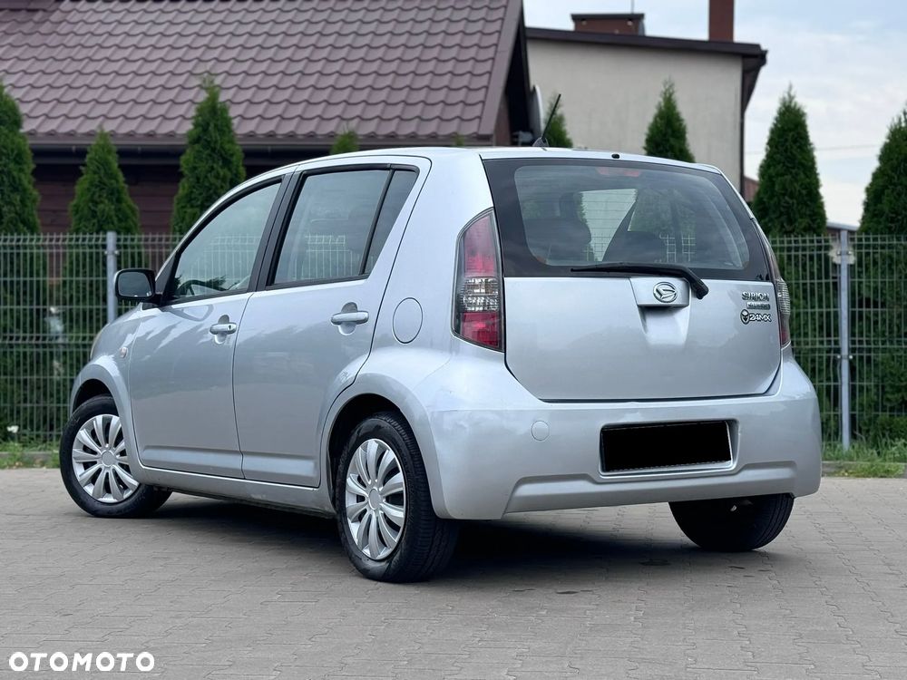 Daihatsu Sirion 1.3 CooLine - 4