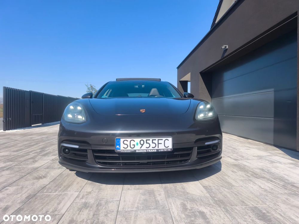 Porsche Panamera - 15