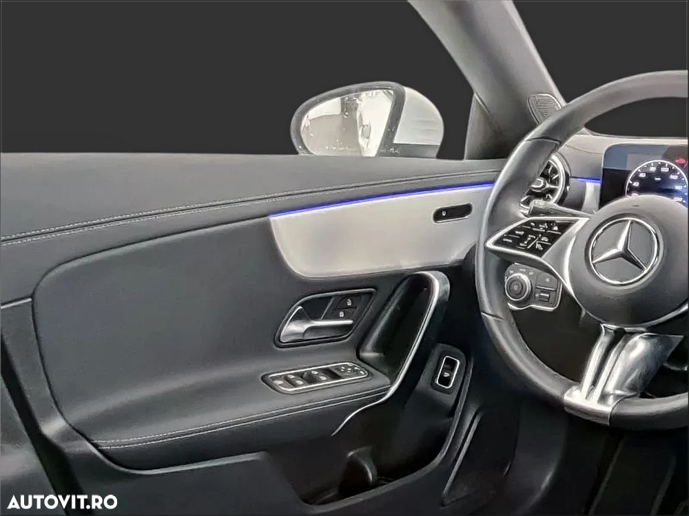 Mercedes-Benz CLA 180 7G-DCT Progressive Line Advanced - 5