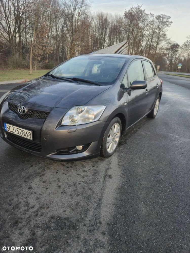 Toyota Auris 2.0 D-4D Luna - 3