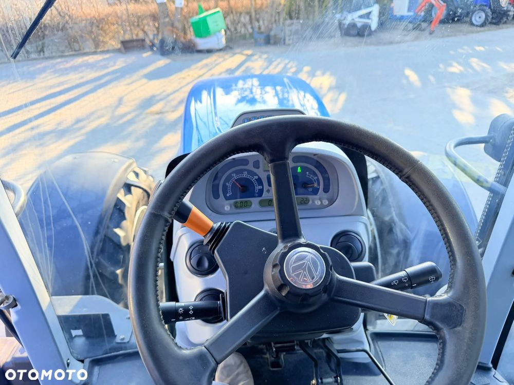New Holland T7.210 POWER COMMAND - 15