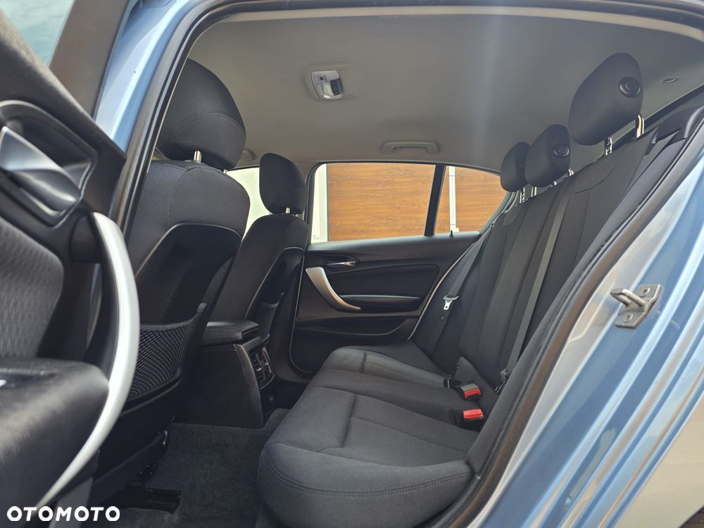 BMW Seria 1 116i - 9