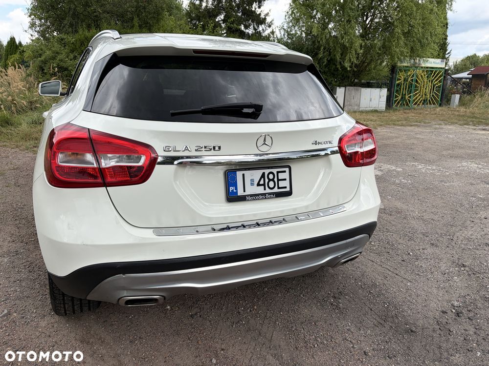 Mercedes-Benz GLA - 3