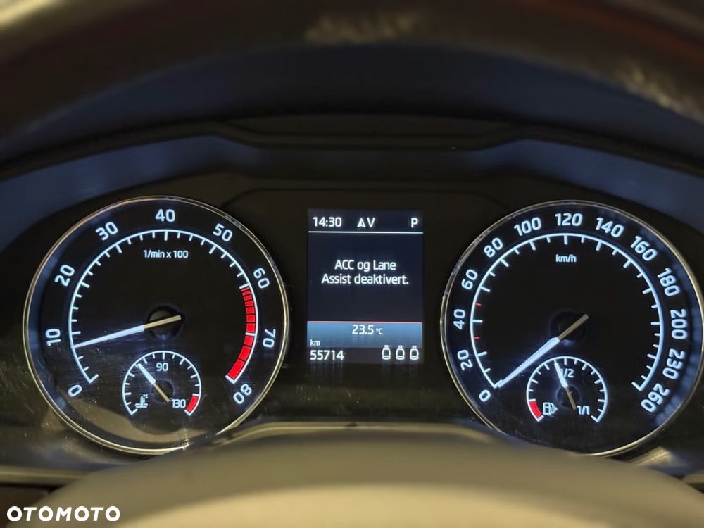 Skoda Superb 1.4 TSI ACT Active DSG - 14