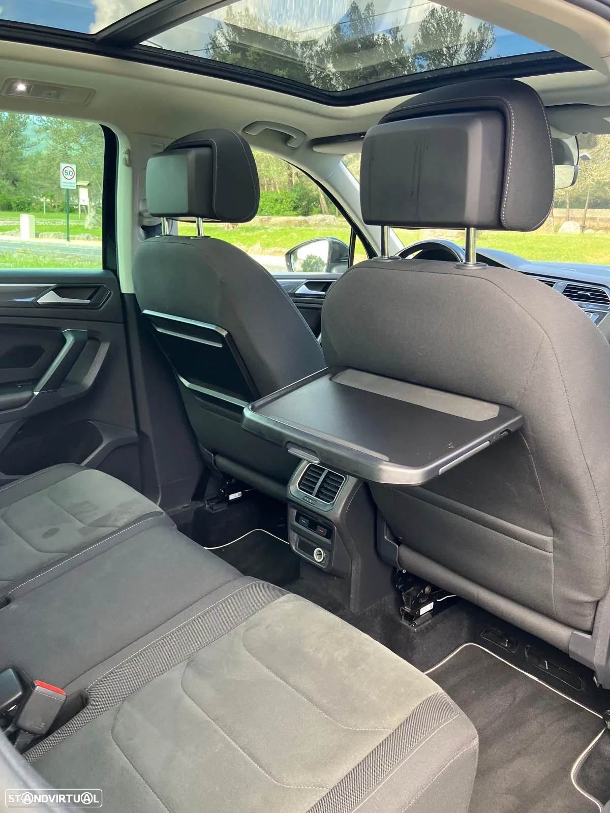VW Tiguan - 10