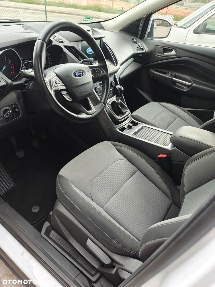 Ford Kuga 1.5 EcoBoost FWD Titanium ASS - 14