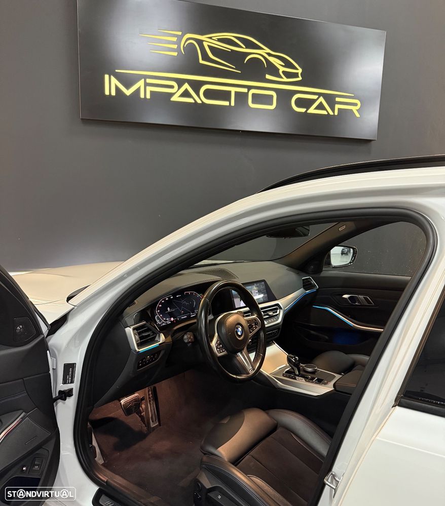 BMW 330 e Touring Pack M Auto - 32
