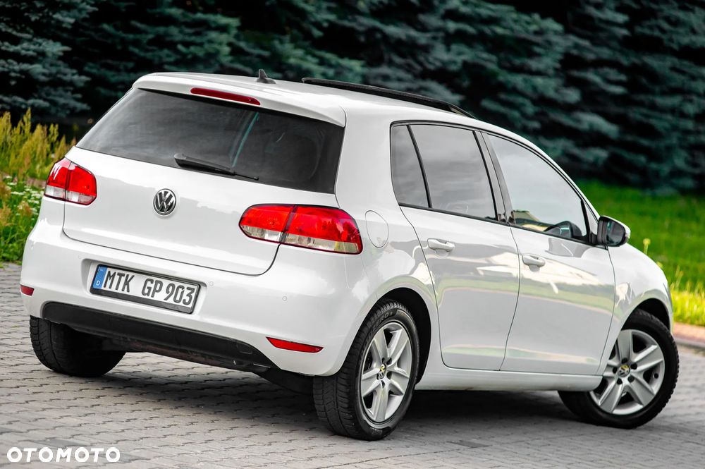 Volkswagen Golf 1.6 Highline - 13