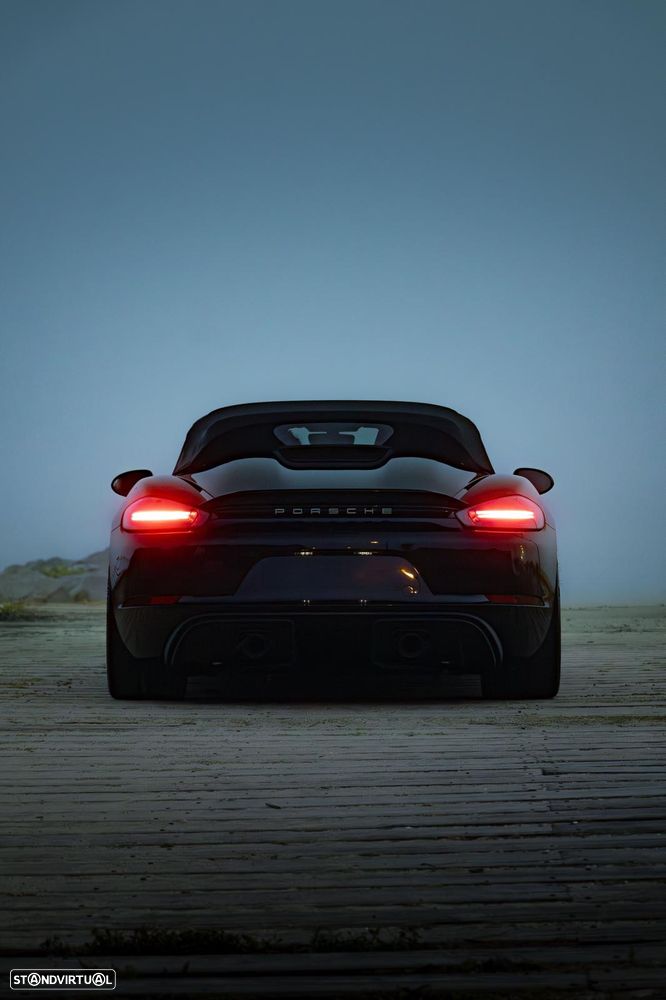 Porsche 718 Spyder Standard - 2
