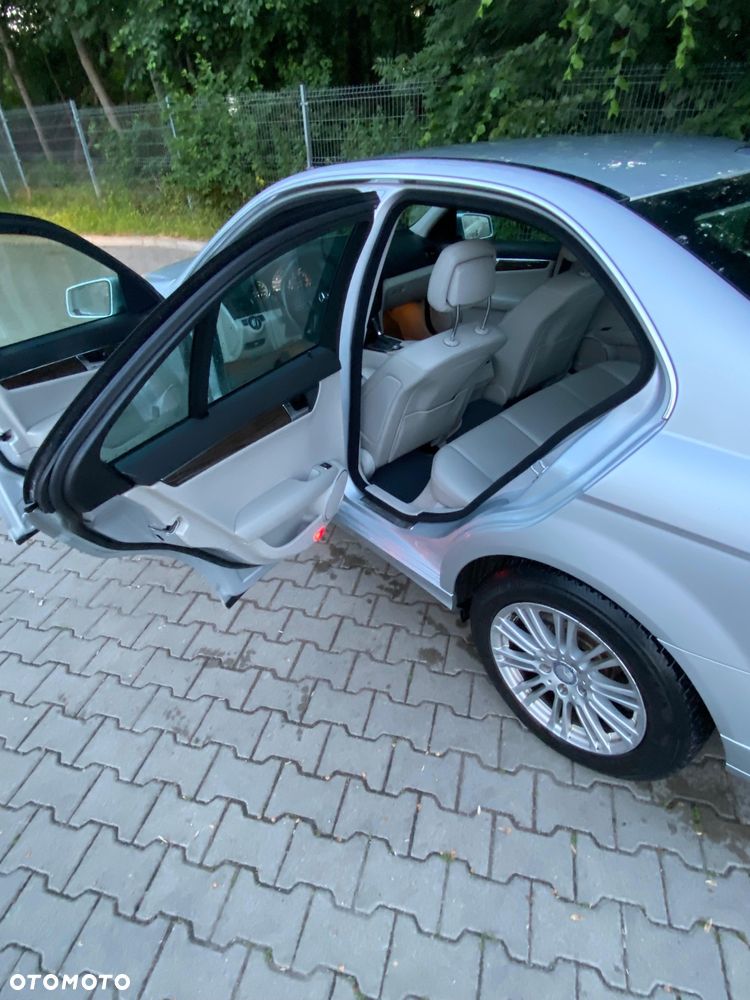Mercedes-Benz Klasa C - 20