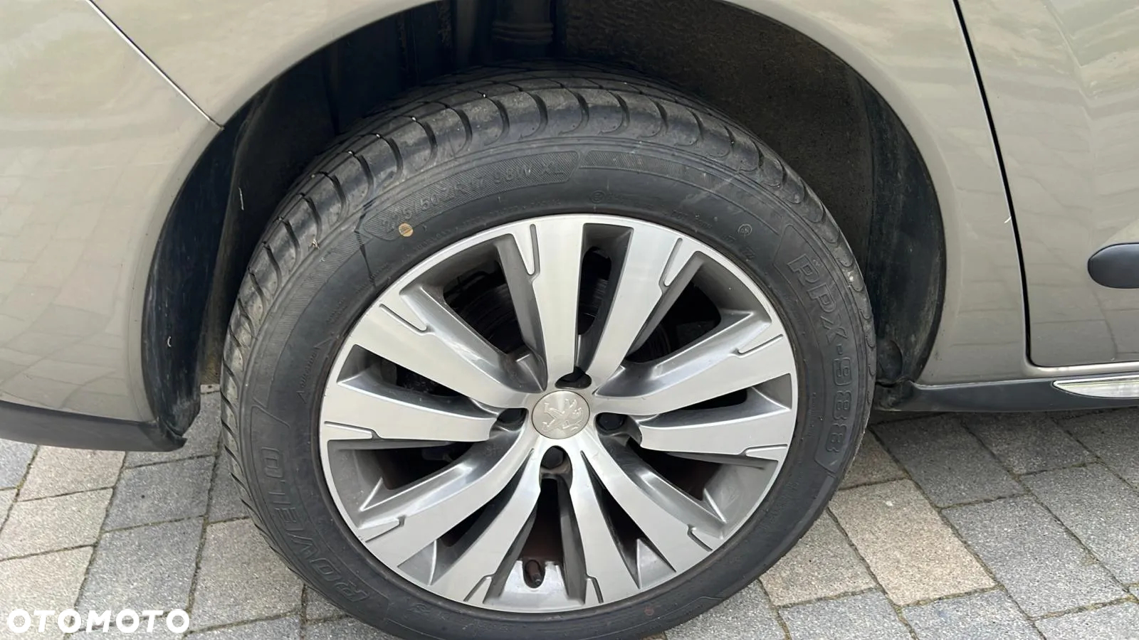 Peugeot 3008 1.2 PureTech Allure Pack S&S - 8