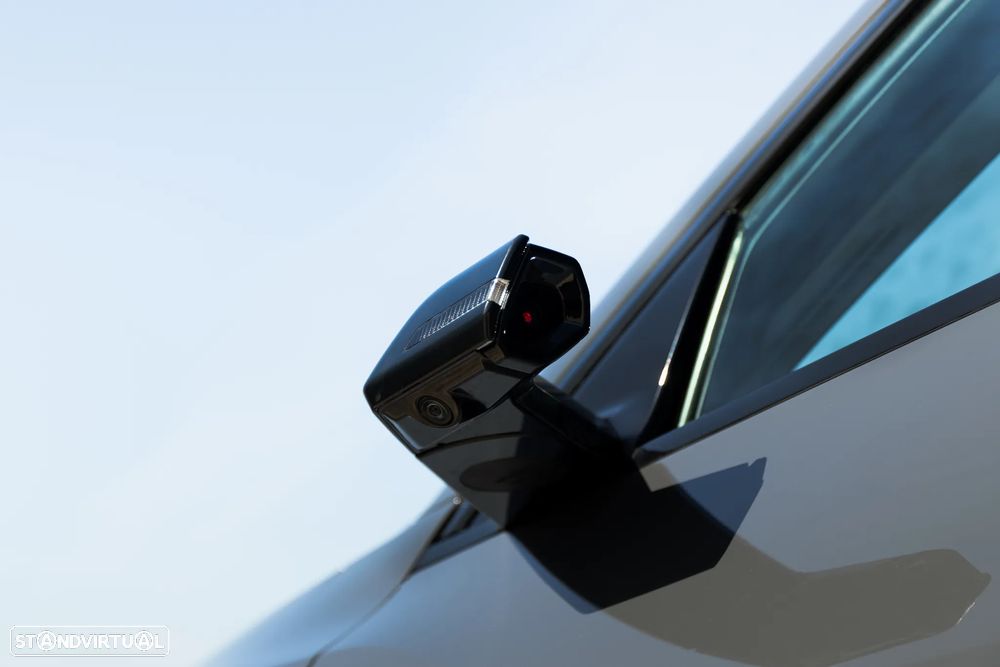 Audi Q8 e-Tron 55 quattro advanced - 8