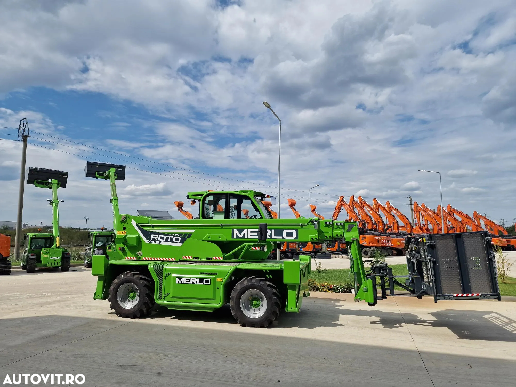 Merlo ROTO 40.18, ROTATIV la 18, ridica 4t, Aer cond, nacela 3 pers, cupa, furci, TELESCOPIC 4 tronsoane, posibilitate leasing, garantie 2 ani-PROMOTIE 154900 EUR+Tva - 6