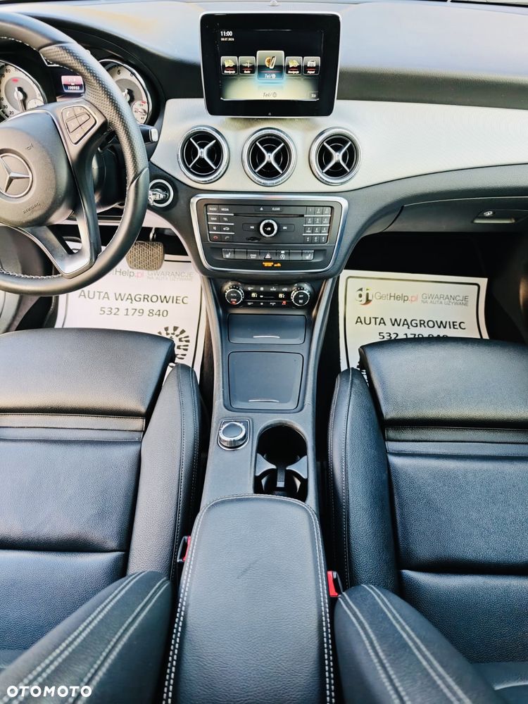 Mercedes-Benz CLA - 26